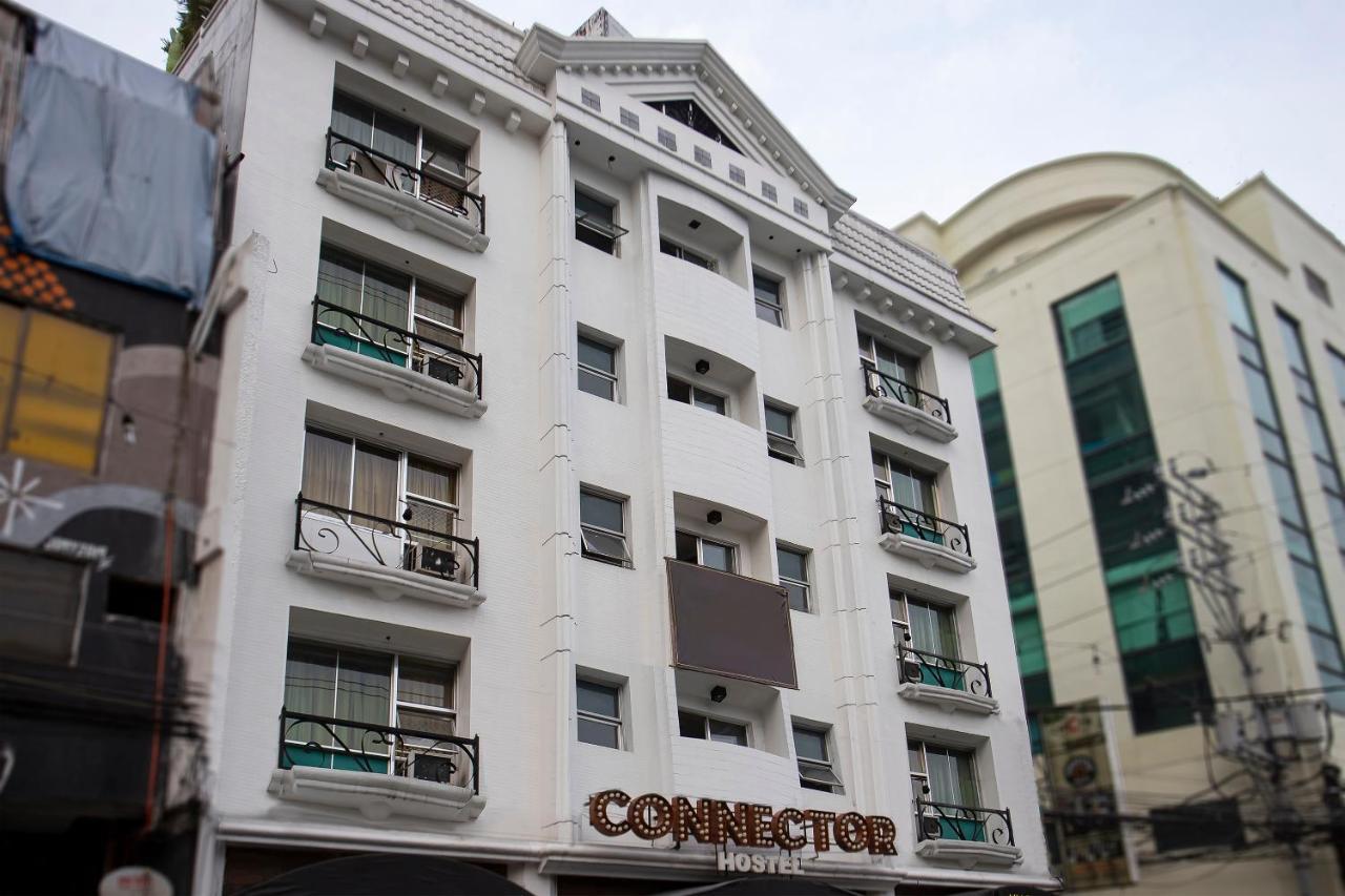 Oyo 821 Connector Hostel Makati City Ngoại thất bức ảnh