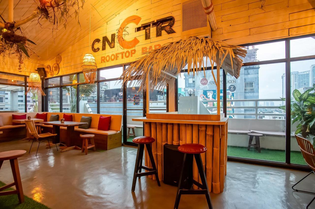 Oyo 821 Connector Hostel Makati City Ngoại thất bức ảnh